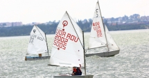 Stire din Sport : Velierii români, medaliați în competițiile week-end-ului