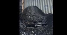Stire din Actualitate : VIDEO! Fenomen meteo înfricoșător!  A NINS CU FULGI NEGRI