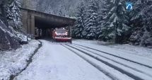 Stire din Social : Prima zăpadă din această toamnă pe Transfăgărăşan; stratul are 15 centimetri la Bâlea Lac