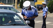 Stire din Eveniment : Zeci de șoferi au devenit pietoni în week-end