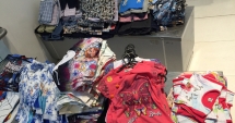 Stire din Eveniment : Zeci de haine, confiscate de jandarmii constănțeni
