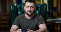 Stire din Actualitate : Ucraina, atacată cu peste 70 de rachete şi 100 de drone în ziua de Crăciun. Zelenski: "Ce ar putea fi mai inuman?"