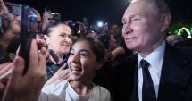 Stire din Actualitate : Președintele Rusiei schimbă tactica și face băi de mulțime