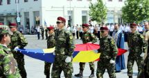 Stire din Social : Roșu, galben și albastru. Ceremonii fastuoase de Ziua Drapelului Tricolor