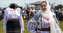 Stire din Cultură-Educație : Ziua iei, sărbătorită în Piața Ovidiu