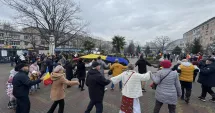 Stire din Politică-Administrație : Pregătiri administrative. Hora Unirii se va juca și în acest an în Piațeta Decebal din Medgidia