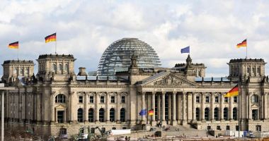 Stire din Actualitate : Sondaj: Majoritatea germanilor se tem de un atac al Rusiei asupra NATO