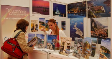 Stire din Economie : Cel mai mare târg de turism din România își deschide porțile joi
