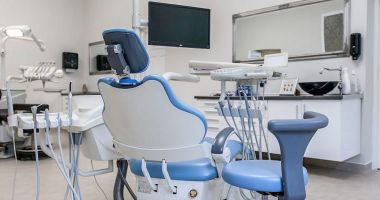 Stire din Actualitate : Schimbări la autorizarea cabinetelor stomatologice și dotarea minimă a acestora