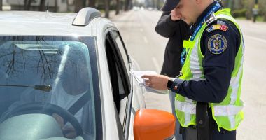 Stire din Eveniment : Mai mulți șoferi constănțeni sancționați pentru neacordare de prioritate la trecerea de pietoni