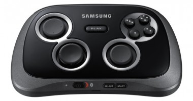 Samsung a lansat Smartphone Gamepad, un periferic Bluetooth pentru jocuri