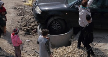 GALERIE FOTO / Pățania unei șoferițe ghinioniste, în Zona Peninsulară - 2