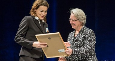Stire din Diverse : O româncă a fost premiată de guvernul german!