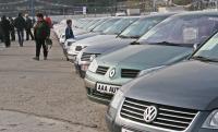 Stire din Economie : Dealerii auto locali vor să "depășească" recesiunea cu Rabla