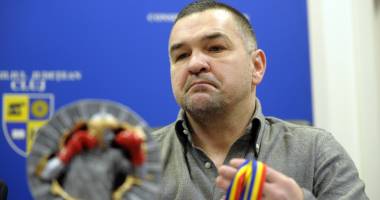 Stire din Sport : Ce spune Doroftei după perchezițiile la casa lui Obreja