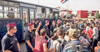 Stire din Actualitate : Valul de migranți se intensifică iar!