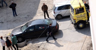 GALERIE FOTO / Pățania unei șoferițe ghinioniste, în Zona Peninsulară - 6
