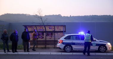 Stire din Actualitate : Al doilea atac armat în Serbia îndoliată! Cel puţin opt morţi şi mai mulţi răniţi. Atacatorul, liber pe străzi