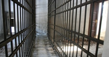 Stire din Eveniment : Încă un TORȚIONAR a fost DECONSPIRAT
