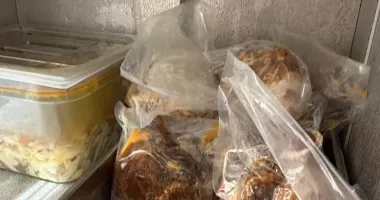 Restaurant din Ovidiu, în centrul unui scandal. Sute de kilograme de alimente retrase de la vânzare - 2