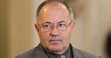 Stire din Politică-Administrație : Guvernul s-ar putea confrunta cu un boicot al parlamentarilor