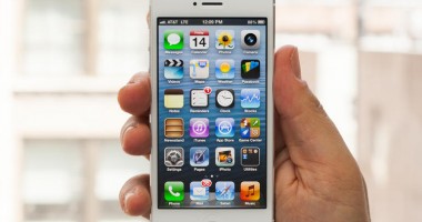 Stire din Tehnologie : Cazuri suspecte de leucemie la o fabrică din China care produce iPhone