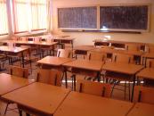 Stire din Cultură-Educație : Cele șapte zile fără plată se vor lua în vacanța de iarnă