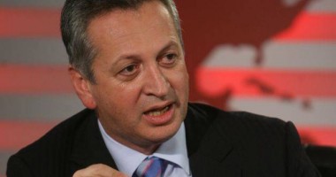 Stire din Economie : Răsturnare de situație. Victor Ponta l-a demis pe Relu Fenechiu