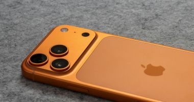 Stire din Social : Ce aduce nou iPhone 17 Pro Max și cum se compară cu iPhone 16 Pro Max: plus valoarea AirPods în ecosistemul Apple
