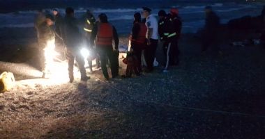 GALERIE FOTO / UPDATE. Adolescentul înecat în Marea Neagră, căutat și la această oră de zeci de oameni - 2