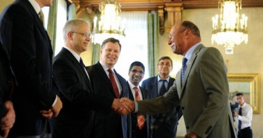 Stire din Politică-Administrație : Traian Băsescu se întâlnește cu delegația FMI
