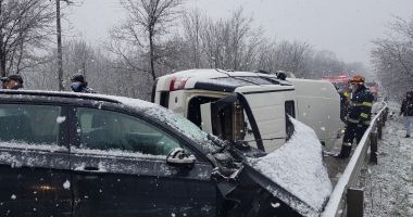GALERIE FOTO/ ACCIDENT GRAV LA MURFATLAR. TREI MAȘINI IMPLICATE! - 6