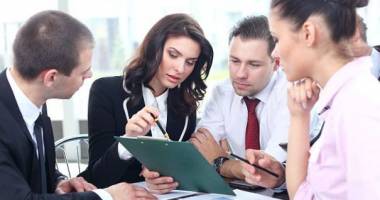 Stire din Politică-Administrație : Se dă startul pentru programul destinat tinerilor antreprenori