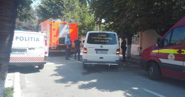 UPDATE. TRAGEDIE LA CONSTANTA / Pompier MORT in urma unei explozii - 3
