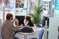 Zeci de mii de contracte de credit ale constănțenilor s-au semnat singure