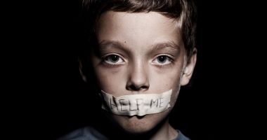 Stire din Eveniment : Și-a "VÂNDUT" fratele pentru SEX unui cetățean olandez!