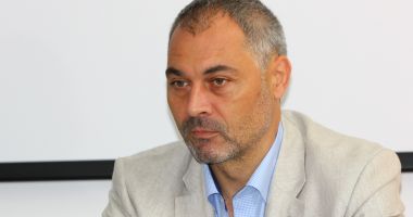 Fostul director al CJAS Constanța, Dragoș Poteleanu, escortat la închisoare