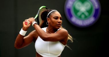 Stire din Sport : Serena Williams a primit o amendă IMENSĂ la Wimbledon. Iată motivul