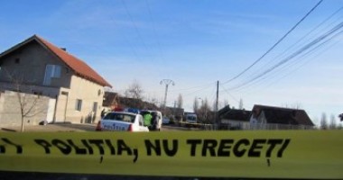 Stire din Eveniment : O fată de 16 ani și-a ucis tatăl, cu ajutorul prietenului ei