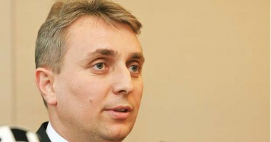 Stire din Politică-Administrație : Ministrul Economiei l-a demis pe Radu Cristescu din funcția de consilier