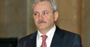 Stire din Politică-Administrație : DRAGNEA, ÎN PERICOL / Peste 100 de persoane aduse azi la audieri în dosarul REFERENDUMULUI