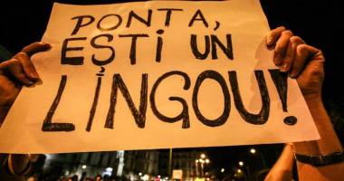 Protest în fața sediului MAE