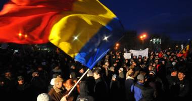 Stire din Politică-Administrație : Ponta, ai aprins țara!