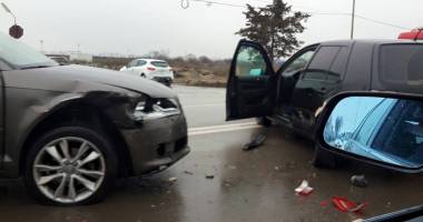 Stire din Eveniment : Update / CARAMBOL rutier la ieșire din Constanța. PATRU mașini implicate