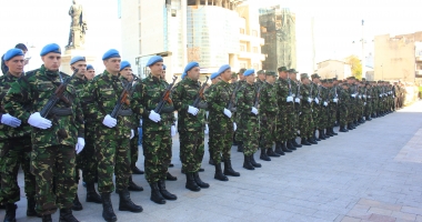 Stire din Eveniment : MILITARII ȘI POLIȚIȘTII VOR PRIMI SALARIU DE MERIT, DE LA 1 AUGUST. Veniturile vor crește cu 20%