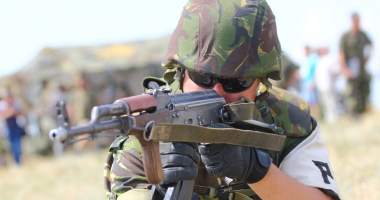 Stire din Eveniment : Strigătul de disperare al militarului român: "Suntem UMILIȚI și FRUSTRAȚI. De ce sunteți ORBI și SURZI?"