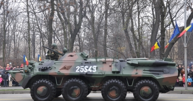 LA UN PAS DE O NOUĂ TRAGEDIE. TAB SCUFUNDAT ÎN DUNĂRE ÎN TIMPUL UNUI EXERCIȚIU MILITAR. ECHIPAJUL DE TREI MILITARI S-A SALVAT ÎN ULTIMA CLIPĂ - 3