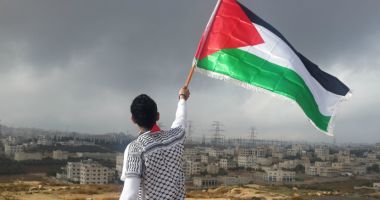Stire din Actualitate : Palestinienii amenință cu retragerea din acordurile de la Oslo