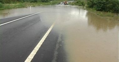 VIDEO. Circulație îngreunată din cauza precipitațiilor abundente, în județul Constanța - 2