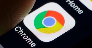 Stire din Tehnologie : Acum o să poți deschide orice site în Chrome pe iPhone. Iată cum